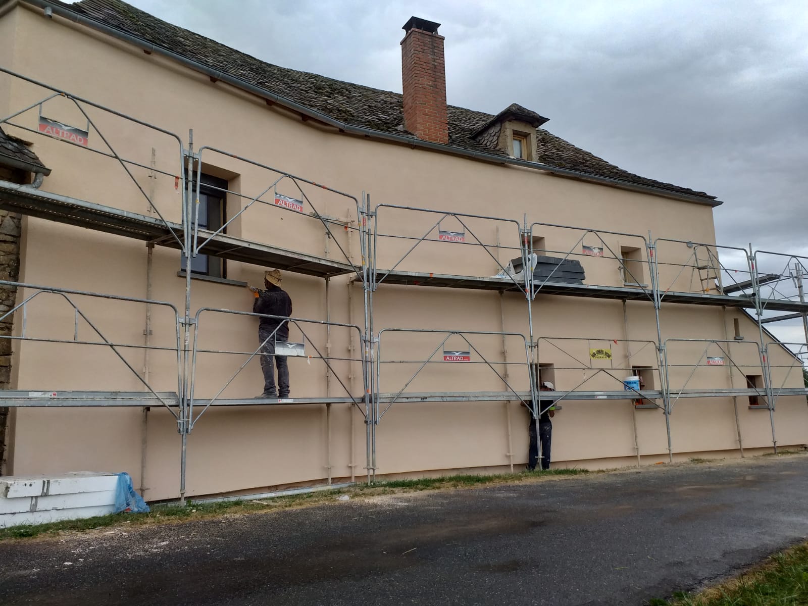 Ravalement de façade d'une maison à Graulhet